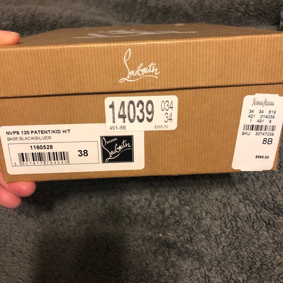 Christian Louboutin heels - Picture 4 of 5